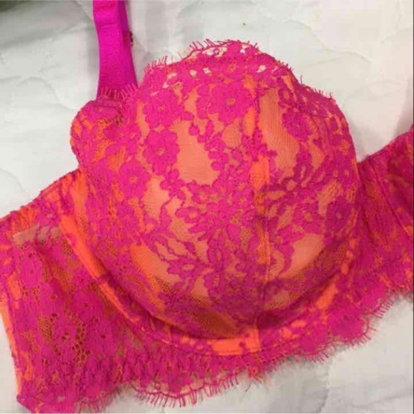 NWT- VS VERY SEXY UNLINED LACE BRA - Picture 2 of 6